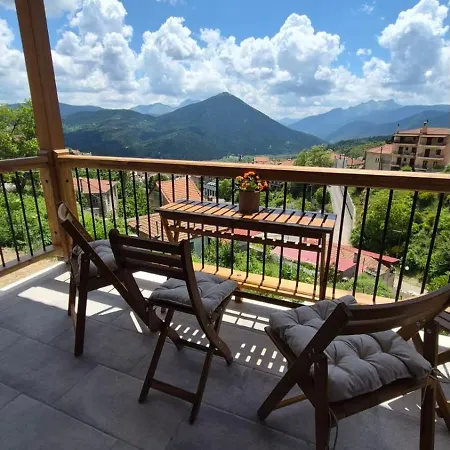 Stone Loft Apartman Karpeníszi